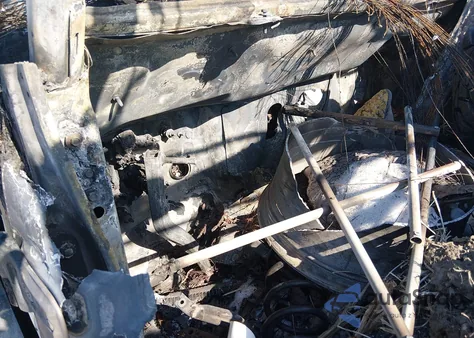 2021 Jeep Wrangler Unlimited Rubicon 4X4 z USA, uszkodzony, nr VIN 1C4JJXFG5MW842978